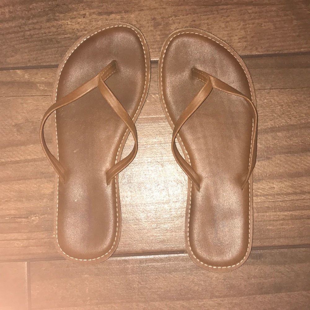 leather flip flops